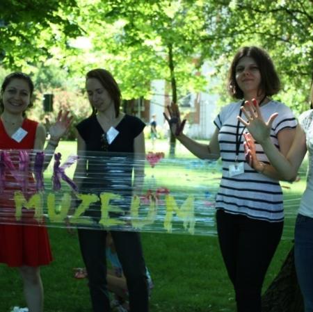 Piknik dla podopiecznych Fundacji Gajusz w Muzeum Pałac Herbsta