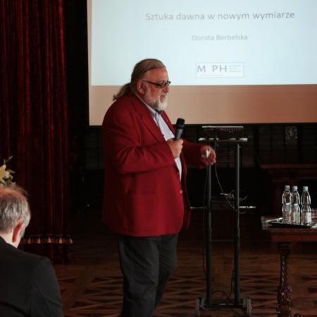 Dyskusja po wystąpieniach.