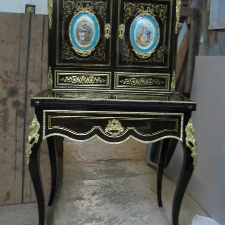 Sekretarzyk czarny (2).JPG